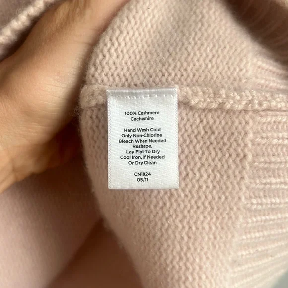 Talbots pure cashmere short sleeve knit sweater - Picture 3 of 4